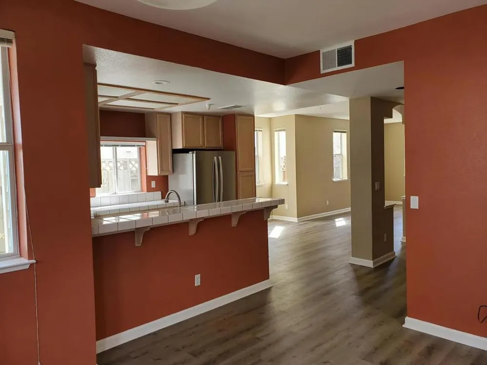 106 Village Circle Santa Cruz, CA 95060