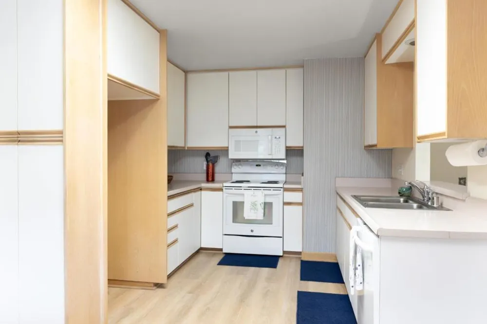 2520 Howe Street Santa Cruz, CA 95065