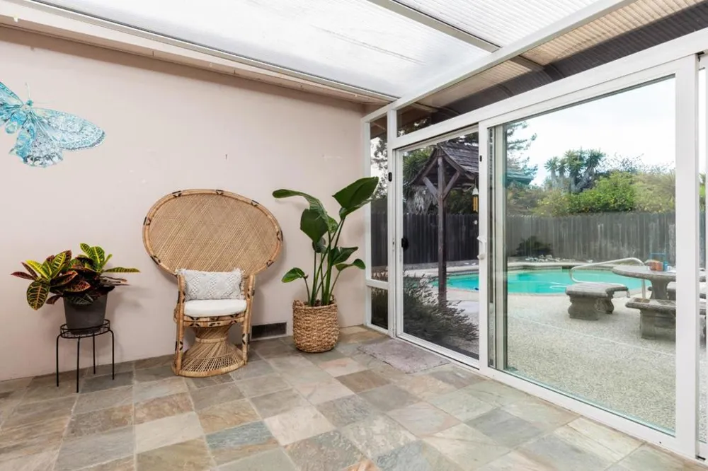 2520 Howe Street Santa Cruz, CA 95065