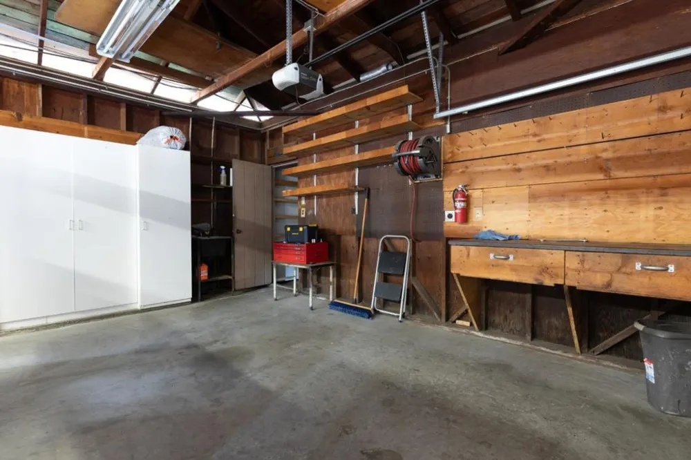 2520 Howe Street Santa Cruz, CA 95065
