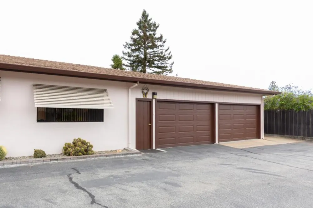2520 Howe Street Santa Cruz, CA 95065