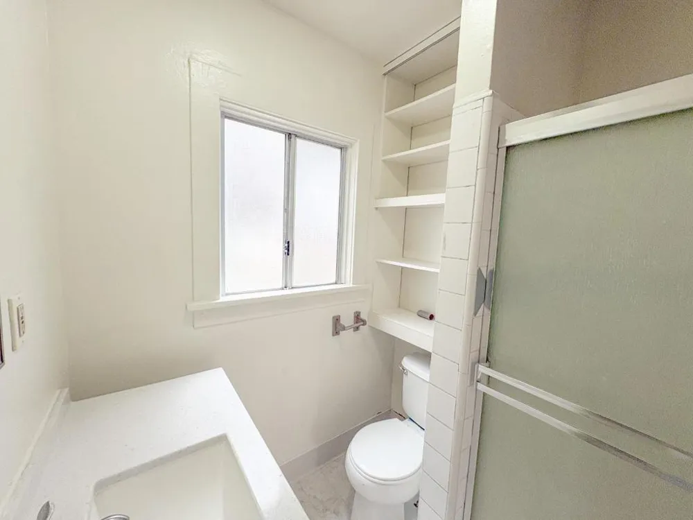 26 Laurel Street Watsonville, CA 95076