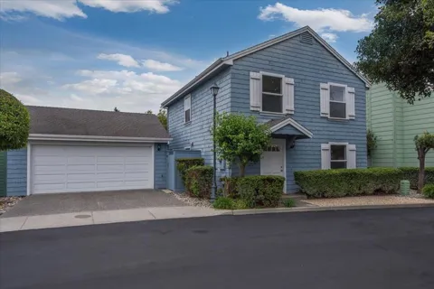 3 Bay
