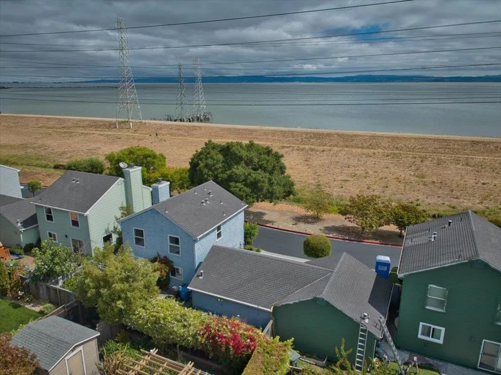 3 Bay San Mateo, CA 94401