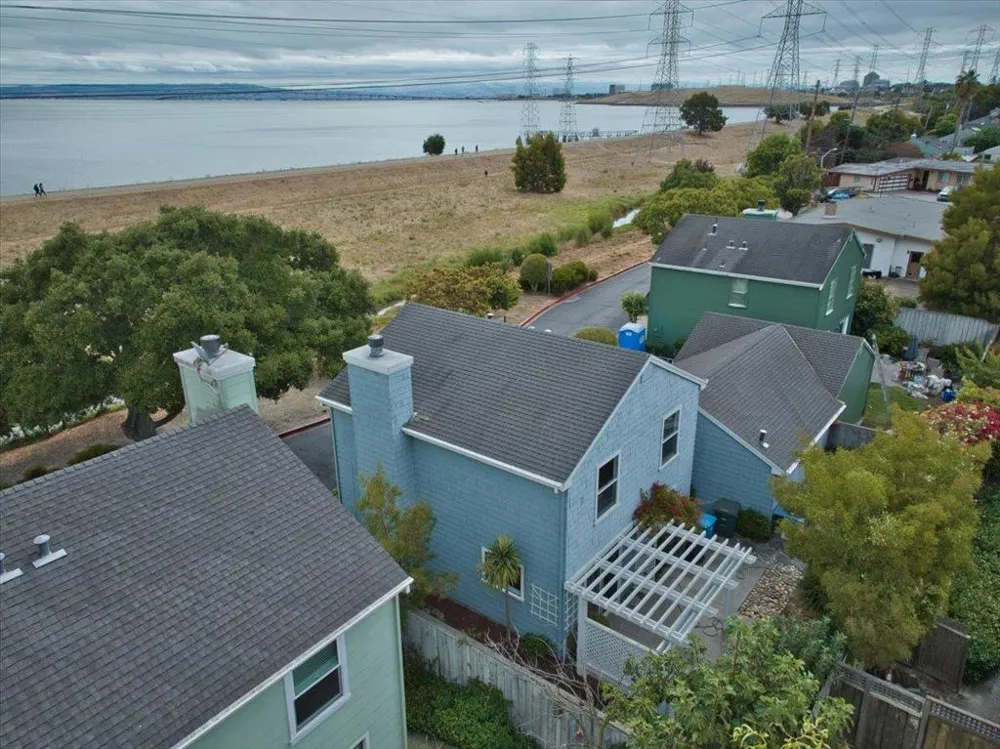 3 Bay San Mateo, CA 94401