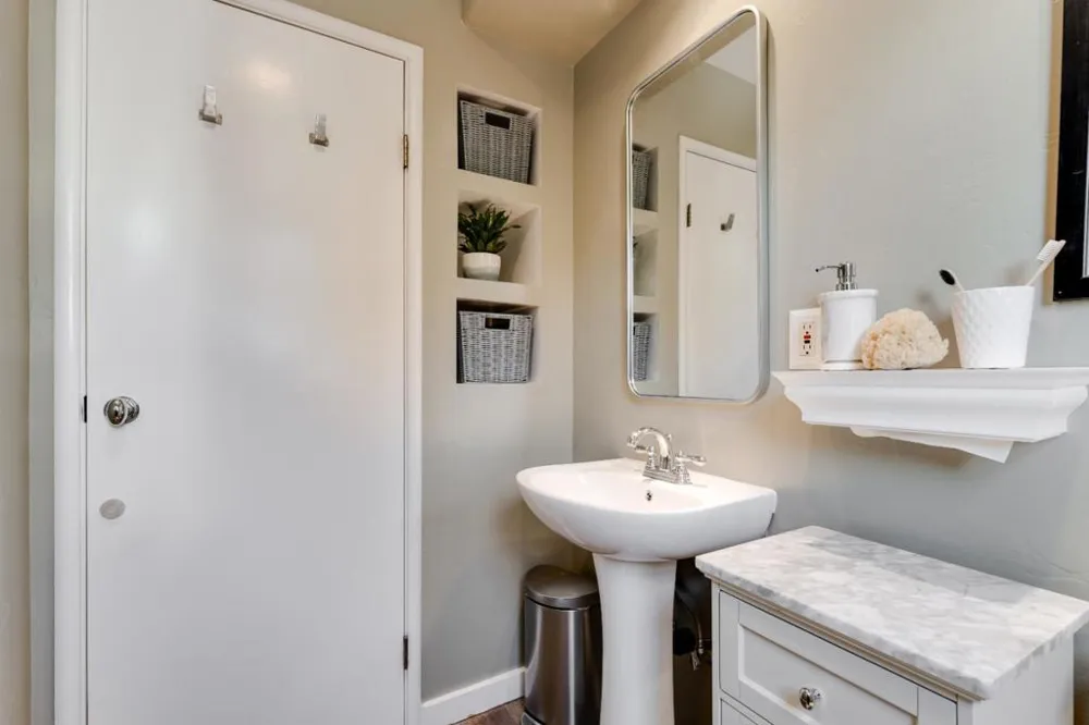 233 Wixon Avenue Aptos, CA 95003