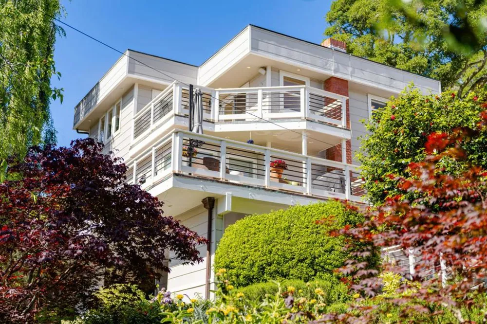 233 Wixon Avenue Aptos, CA 95003