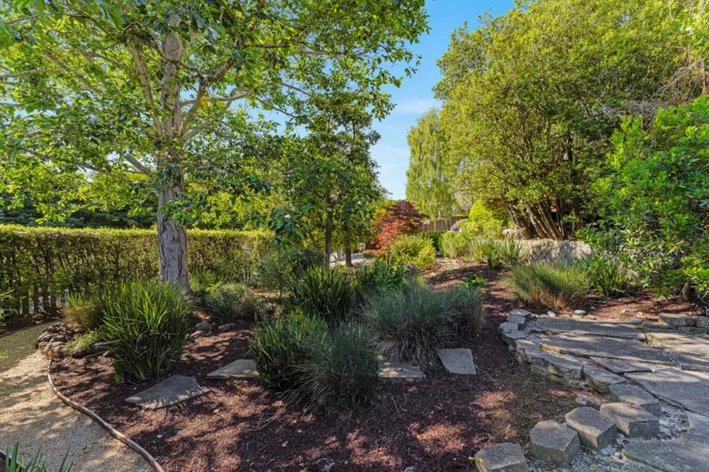 233 Wixon Avenue Aptos, CA 95003