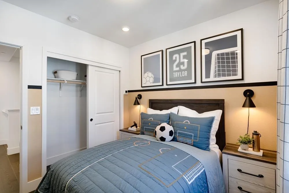 2120 Latham Street Mountain View, CA 94040