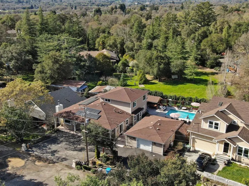 227 Theodor Lane Sonoma, CA 95476