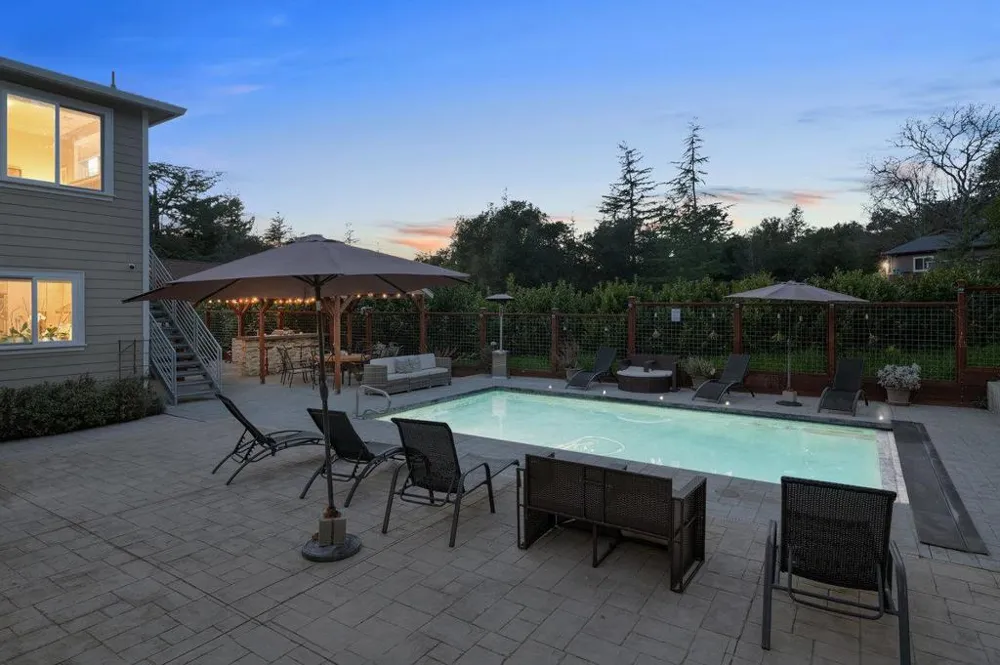 227 Theodor Lane Sonoma, CA 95476