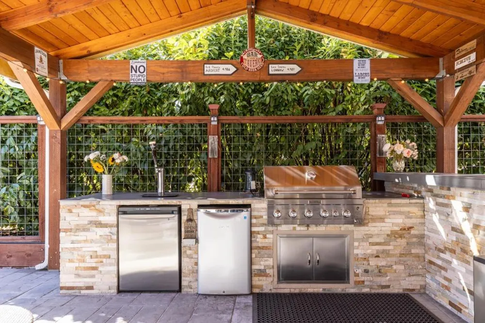 227 Theodor Lane Sonoma, CA 95476