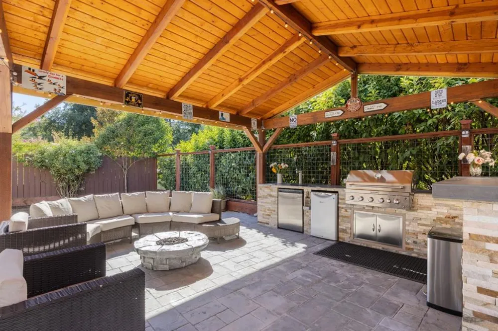 227 Theodor Lane Sonoma, CA 95476