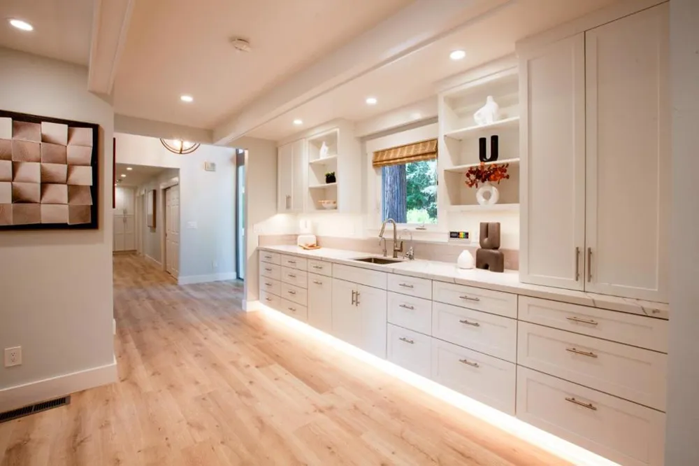 13945 Vista Regina Saratoga, CA 95070