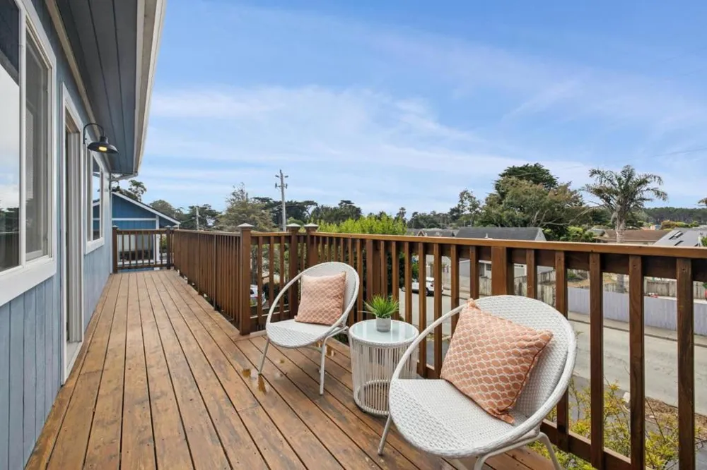 909 Etheldore Street Moss Beach, CA 94038