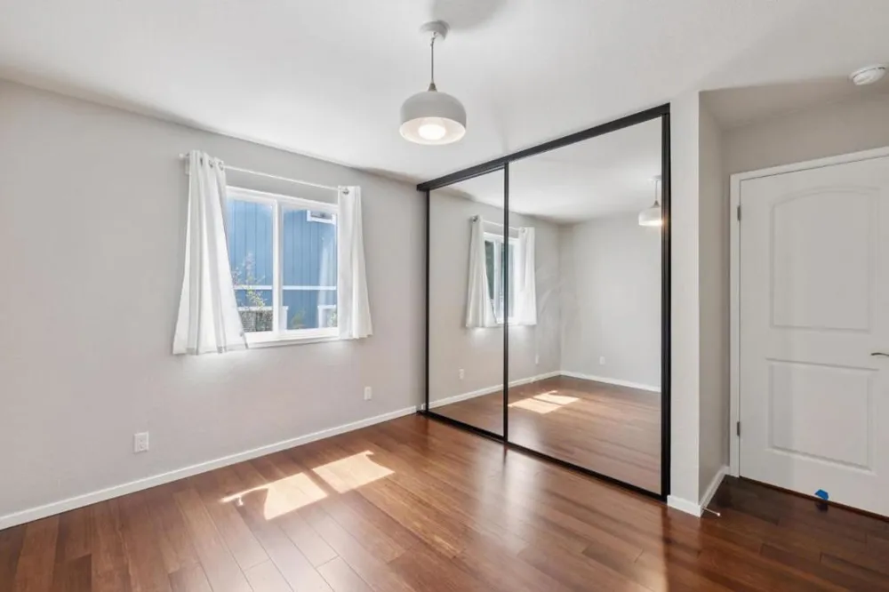 909 Etheldore Street Moss Beach, CA 94038