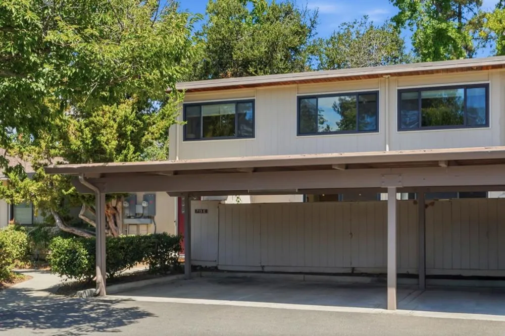 715 Quetta Avenue #E Sunnyvale, CA 94087