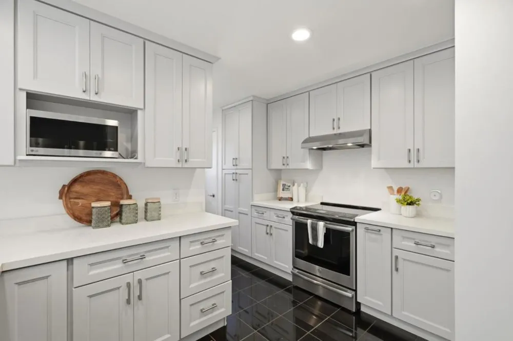 715 Quetta Avenue #E Sunnyvale, CA 94087