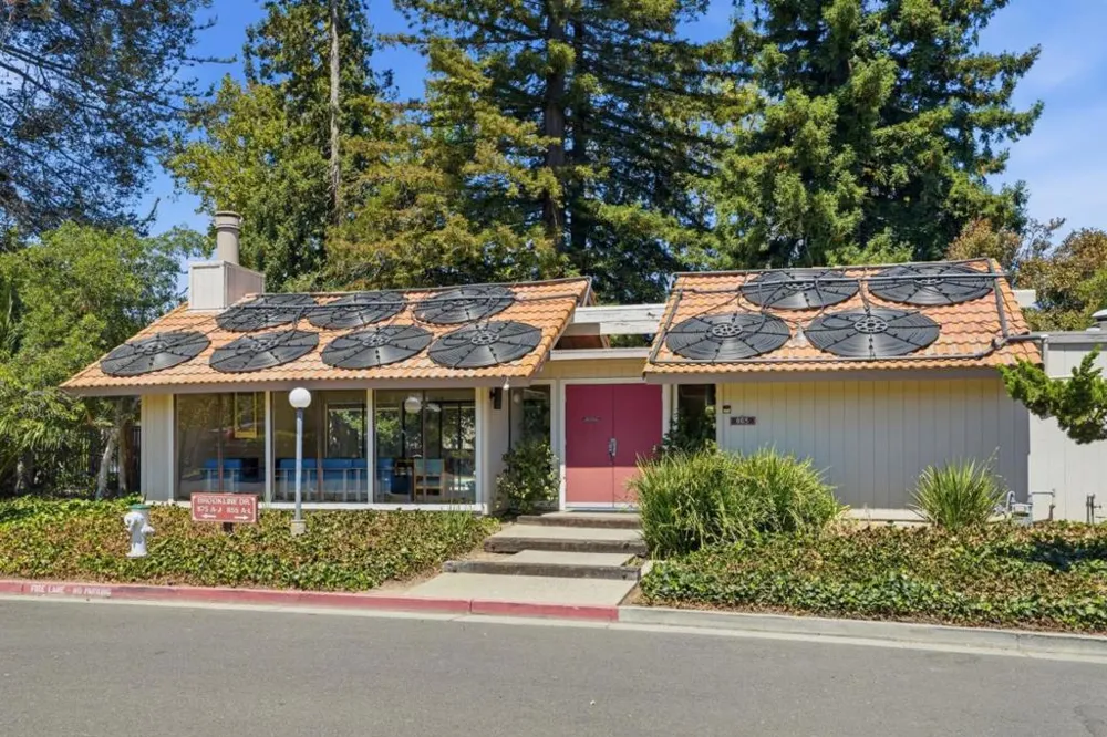 715 Quetta Avenue #E Sunnyvale, CA 94087