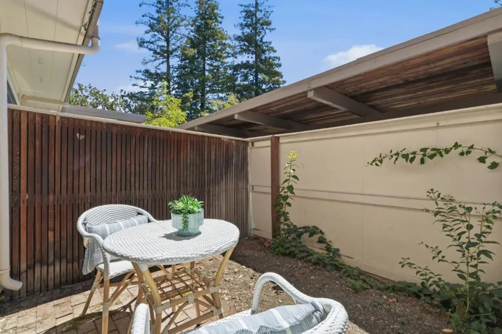 715 Quetta Avenue #E Sunnyvale, CA 94087