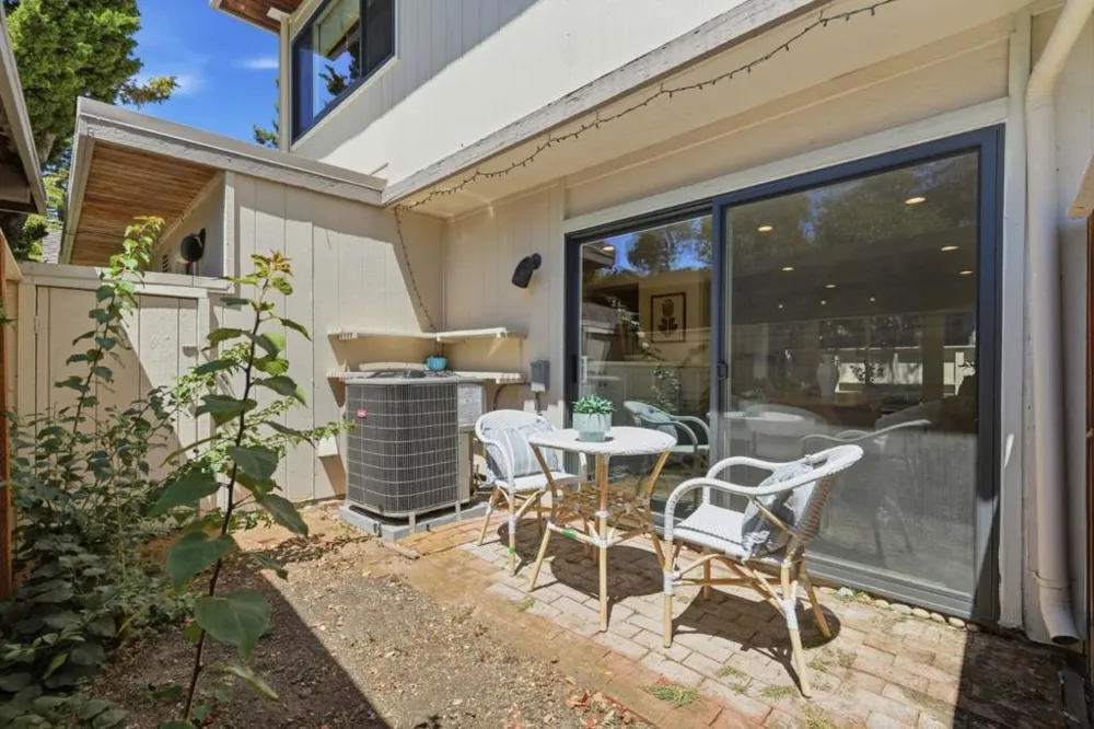 715 Quetta Avenue #E Sunnyvale, CA 94087