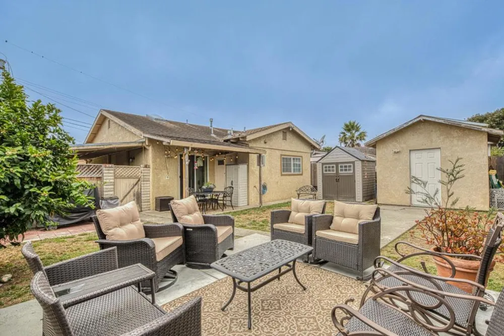 10941 Axtell Street Castroville, CA 95012