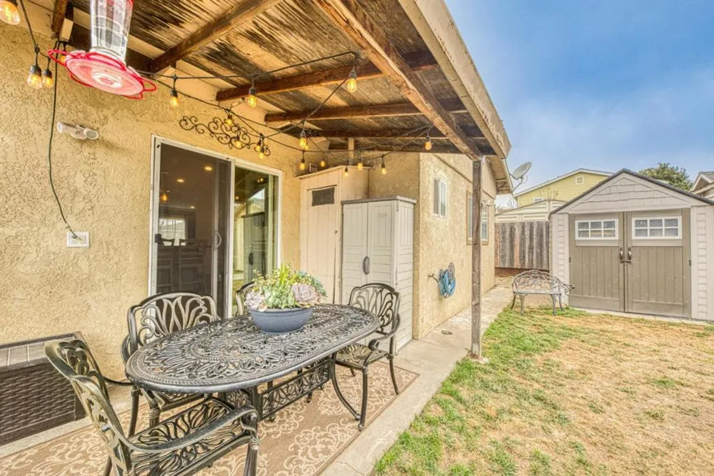 10941 Axtell Street Castroville, CA 95012