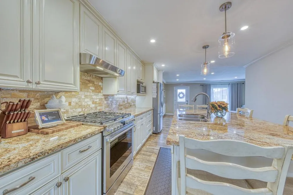 10941 Axtell Street Castroville, CA 95012