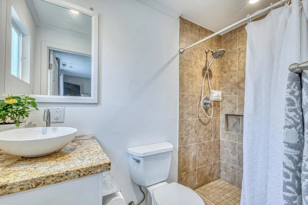 10941 Axtell Street Castroville, CA 95012
