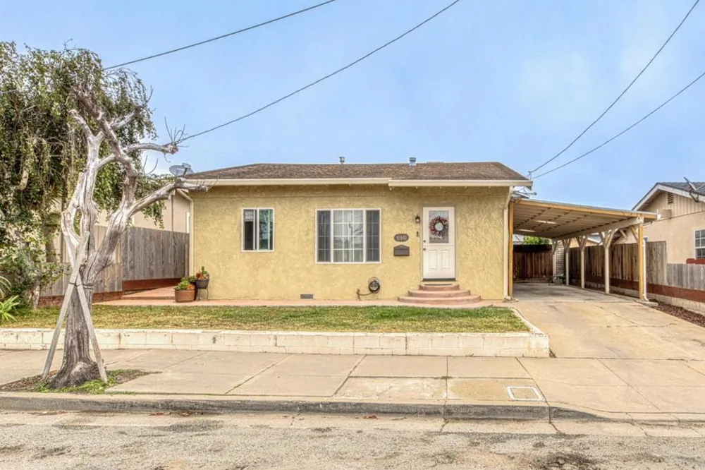 10941 Axtell Street Castroville, CA 95012