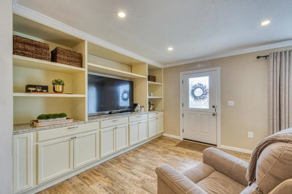 10941 Axtell Street Castroville, CA 95012
