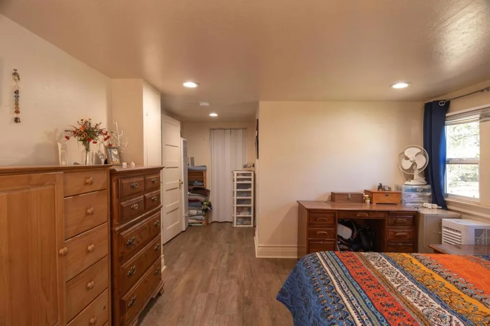 11705 Foothill Avenue Gilroy, CA 95020