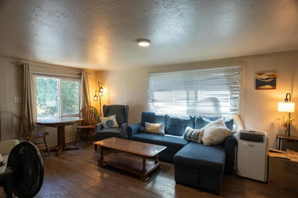11705 Foothill Avenue Gilroy, CA 95020