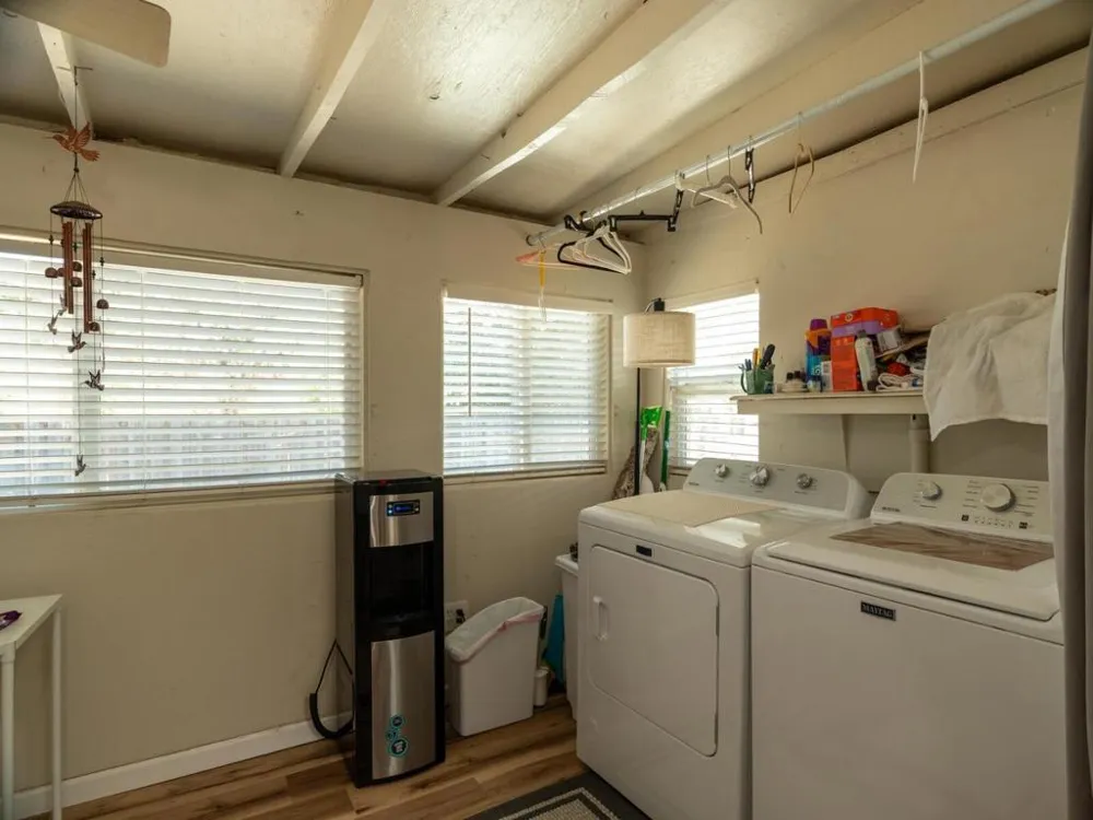 11705 Foothill Avenue Gilroy, CA 95020