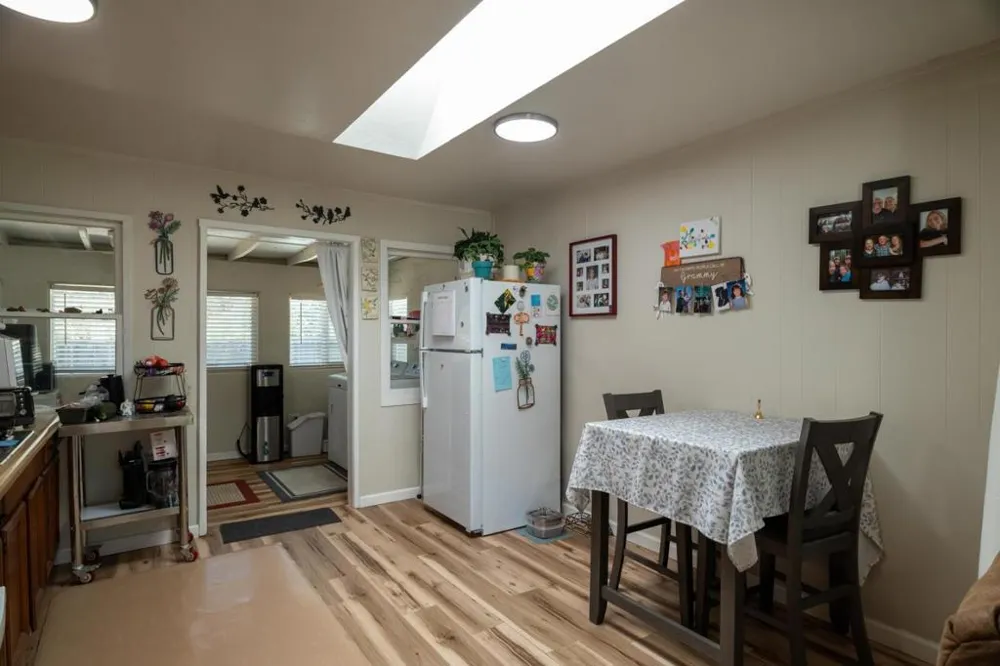 11705 Foothill Avenue Gilroy, CA 95020
