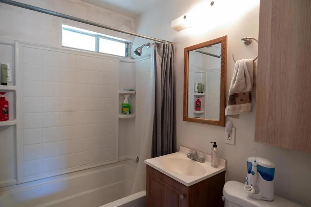 11705 Foothill Avenue Gilroy, CA 95020