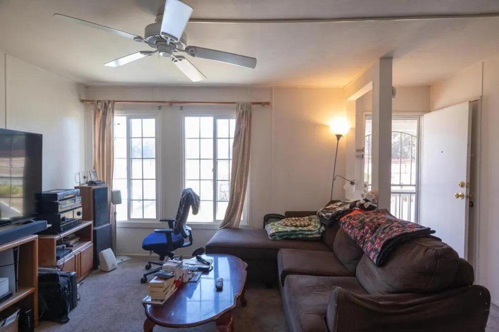 11705 Foothill Avenue Gilroy, CA 95020