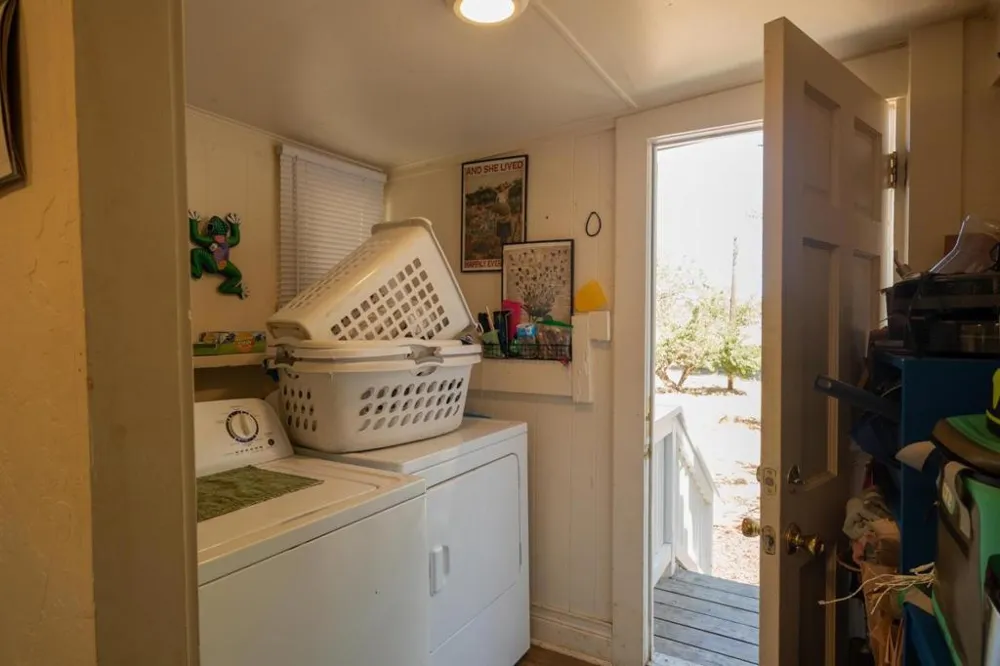 11705 Foothill Avenue Gilroy, CA 95020