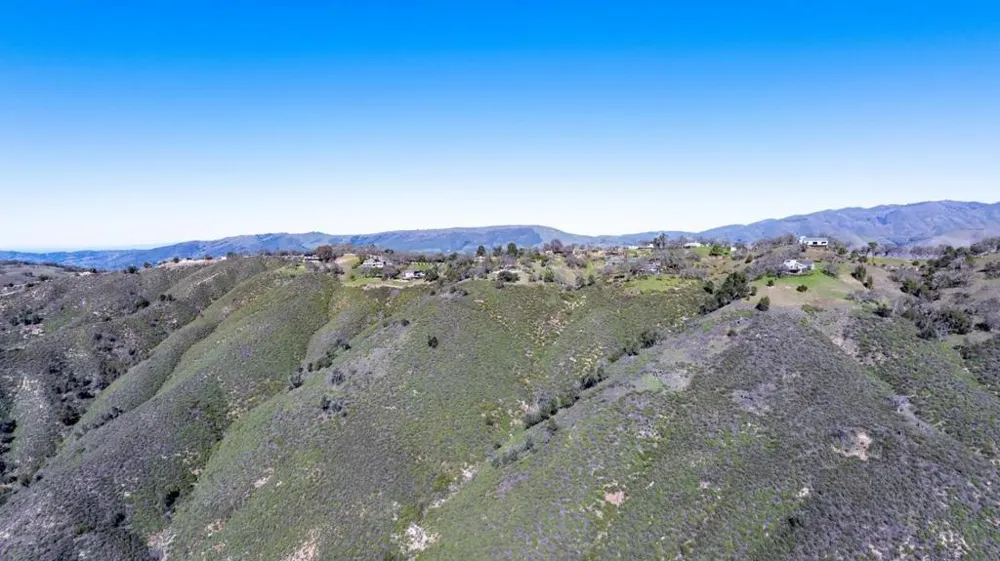 34994 Sky Ranch Road Carmel Valley, CA 93924