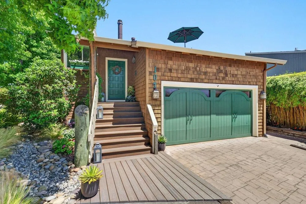 107 Bar Harbor Court Aptos, CA 95003
