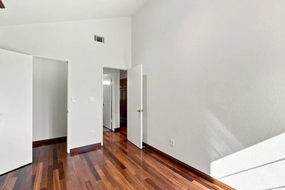 194 Colonade Square San Jose, CA 95127