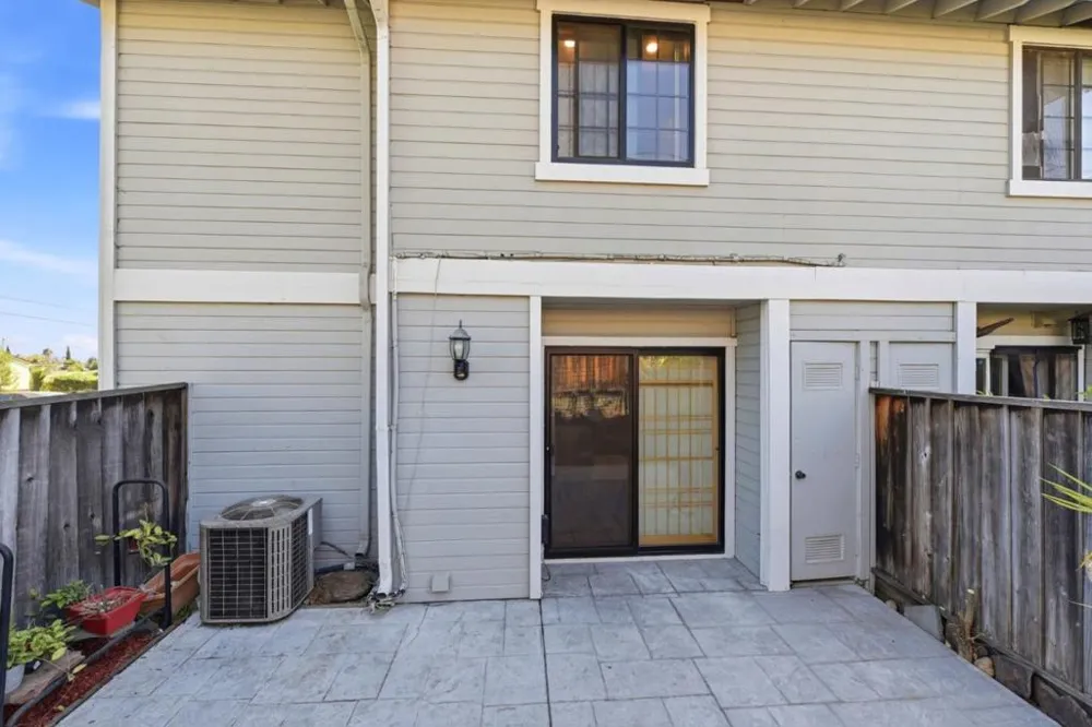 194 Colonade Square San Jose, CA 95127