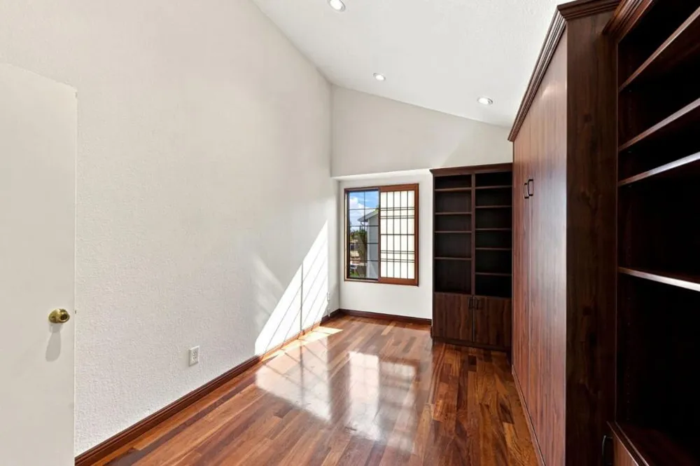 194 Colonade Square San Jose, CA 95127