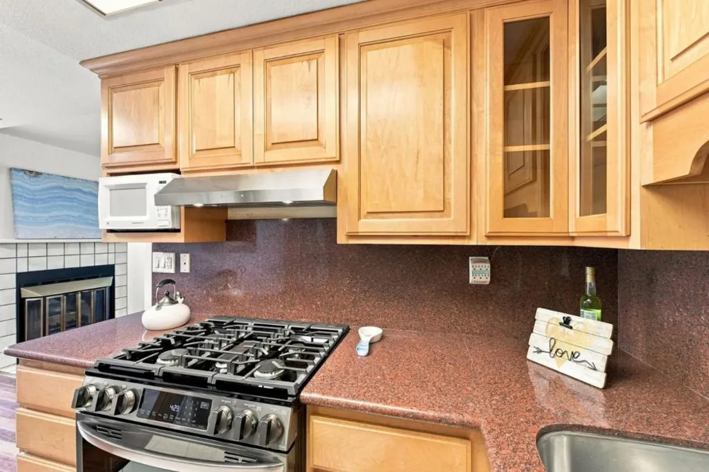 194 Colonade Square San Jose, CA 95127