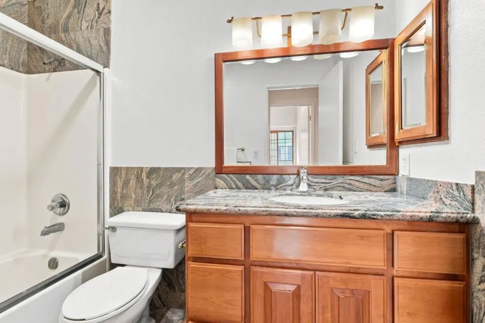194 Colonade Square San Jose, CA 95127