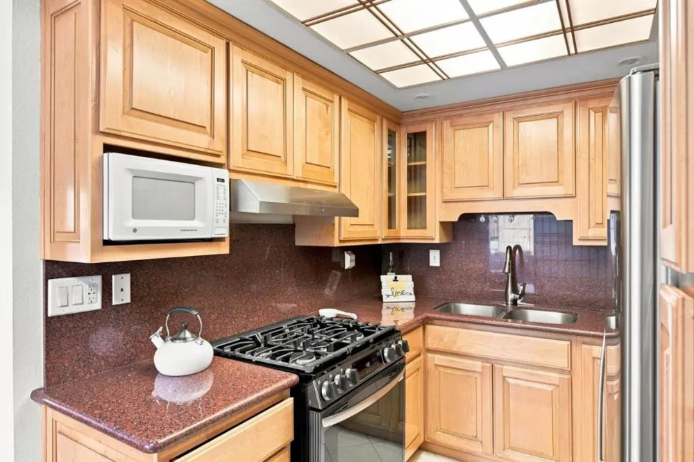 194 Colonade Square San Jose, CA 95127