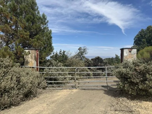 36000 Mt Madonna Road Morgan Hill, CA 95037