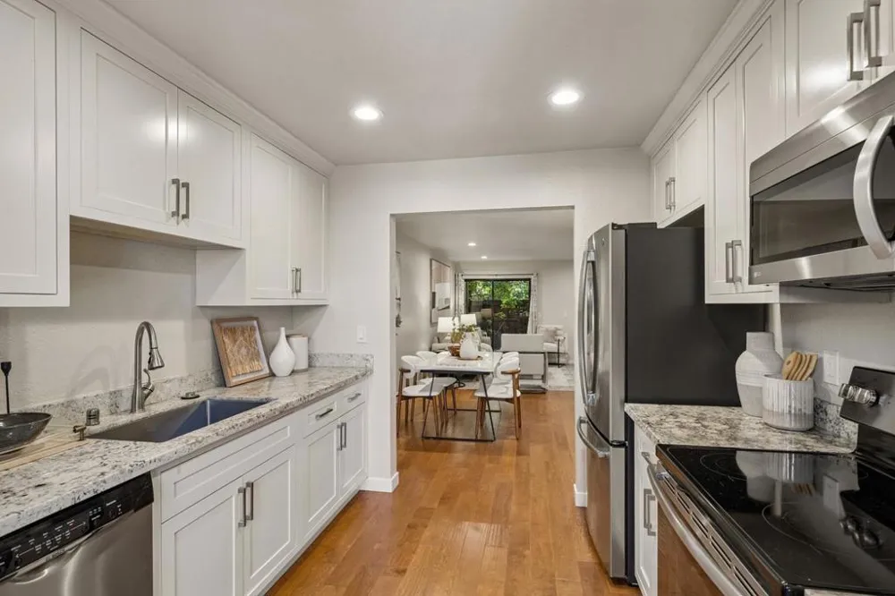 2000 Rock Street #19 Mountain View, CA 94043