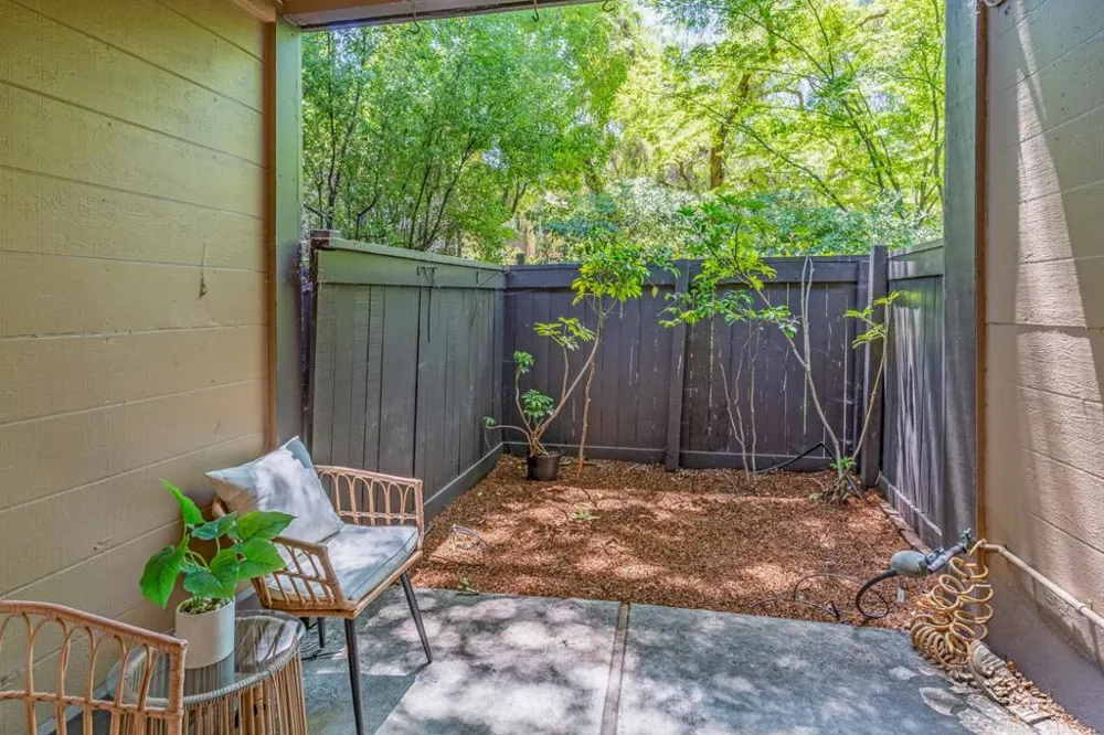 2000 Rock Street #19 Mountain View, CA 94043