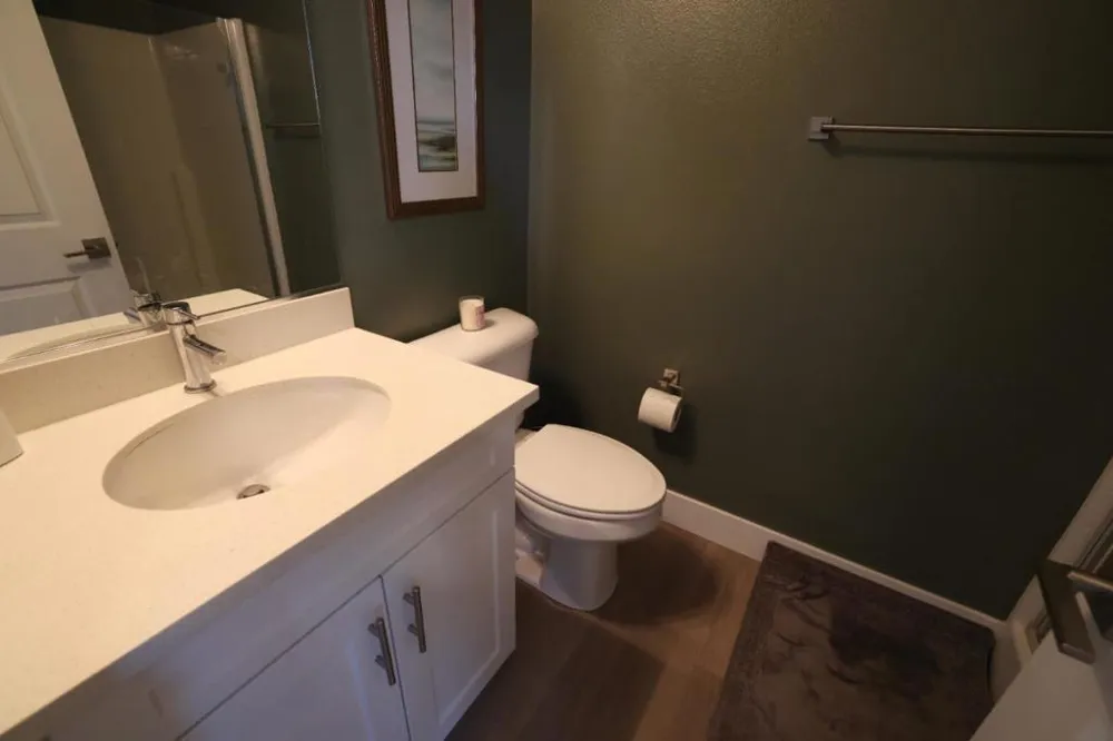 641 Savi Drive #104 Corona, CA 92878